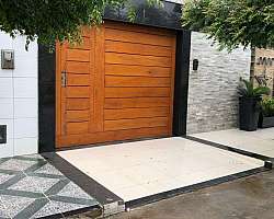 Portão De Madeira Para Garagem Simples